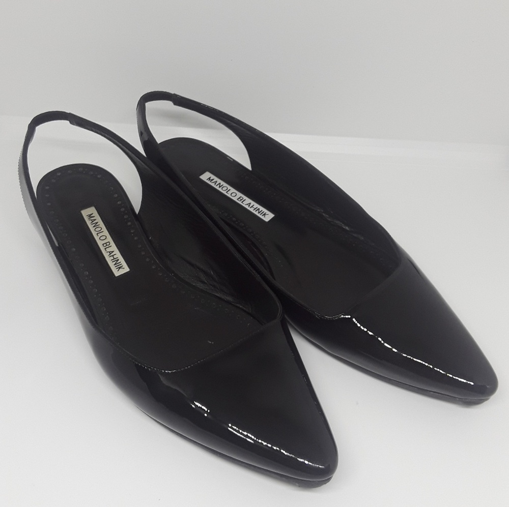 MANOLO BLAHNIK pointed flats 100% AUTHENTIC